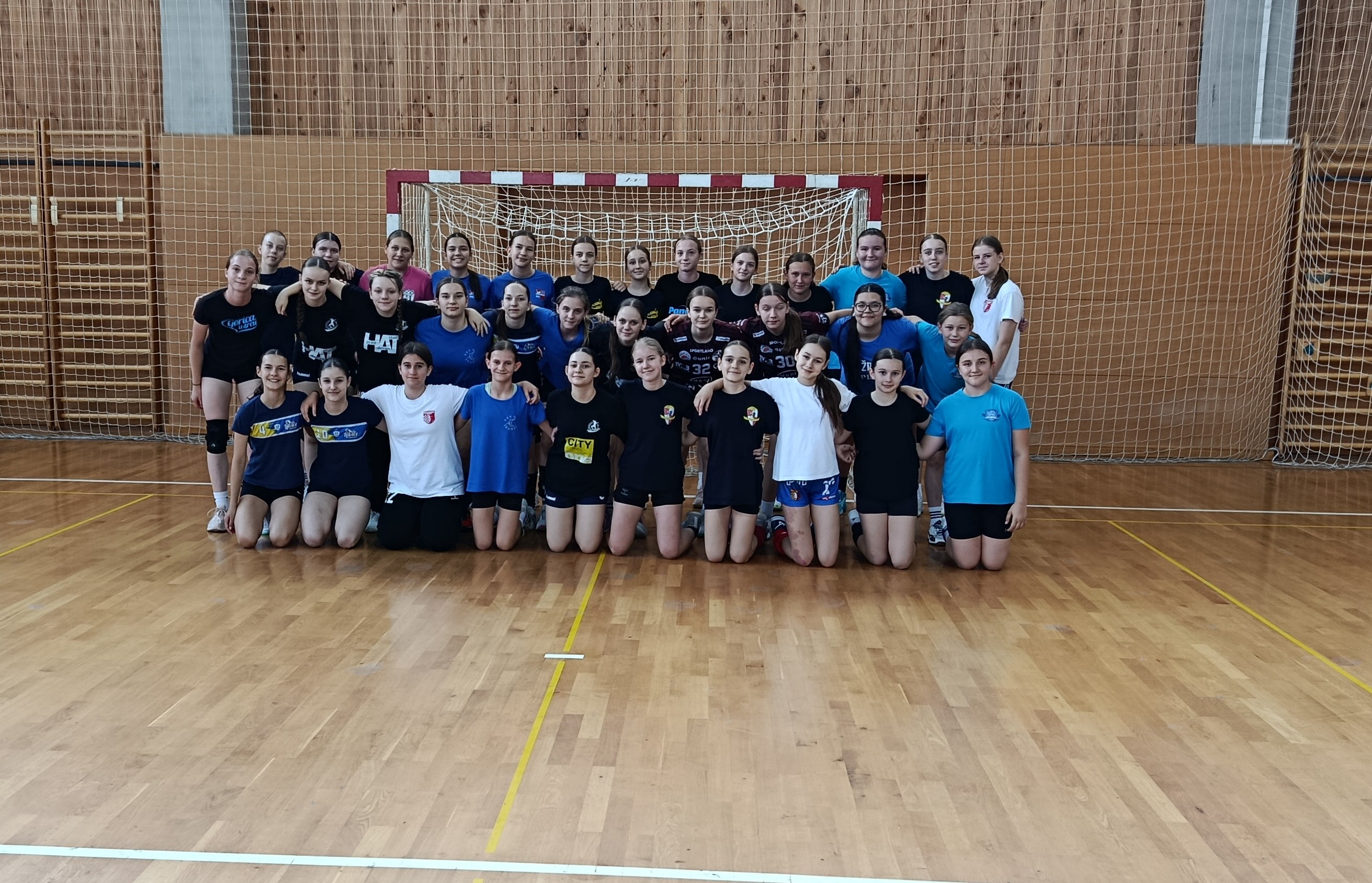 Regionalno okupljane igračica 2012./13. godišta u Ivanić Gradu